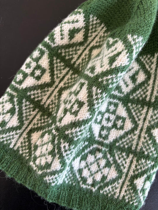 Knitting Jenny Pattern 33: Fair Isle Inspired Fisherman’s Kep