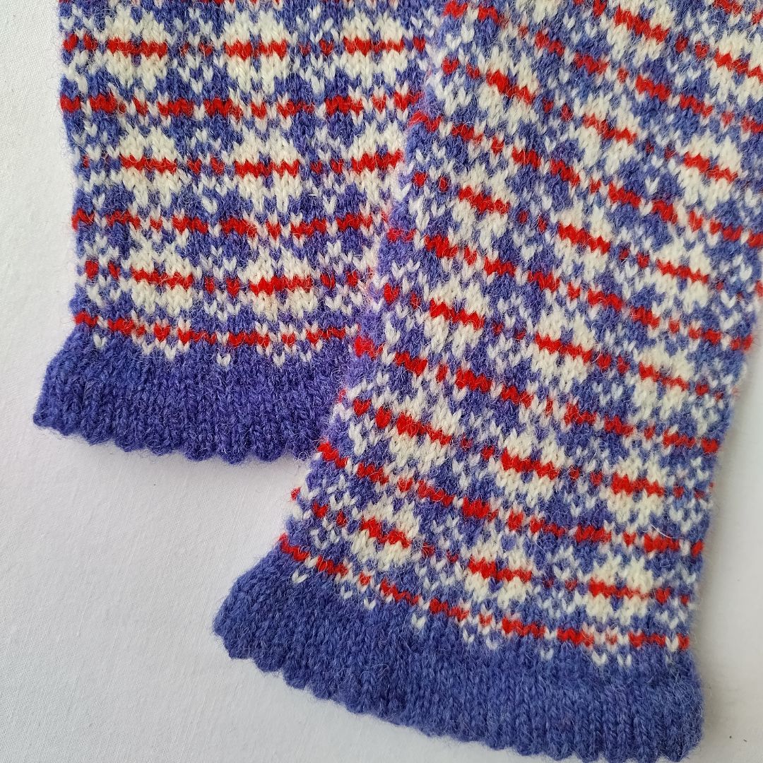 Knitting Jenny Pattern 17: Fair Isle Inspired Mittens