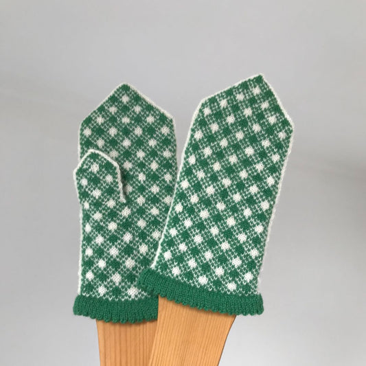 Knitting Jenny Pattern 1: Fair Isle Inspired Mittens