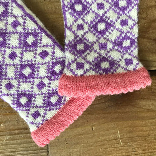 Knitting Jenny Pattern 16: Fair Isle Inspired Mittens