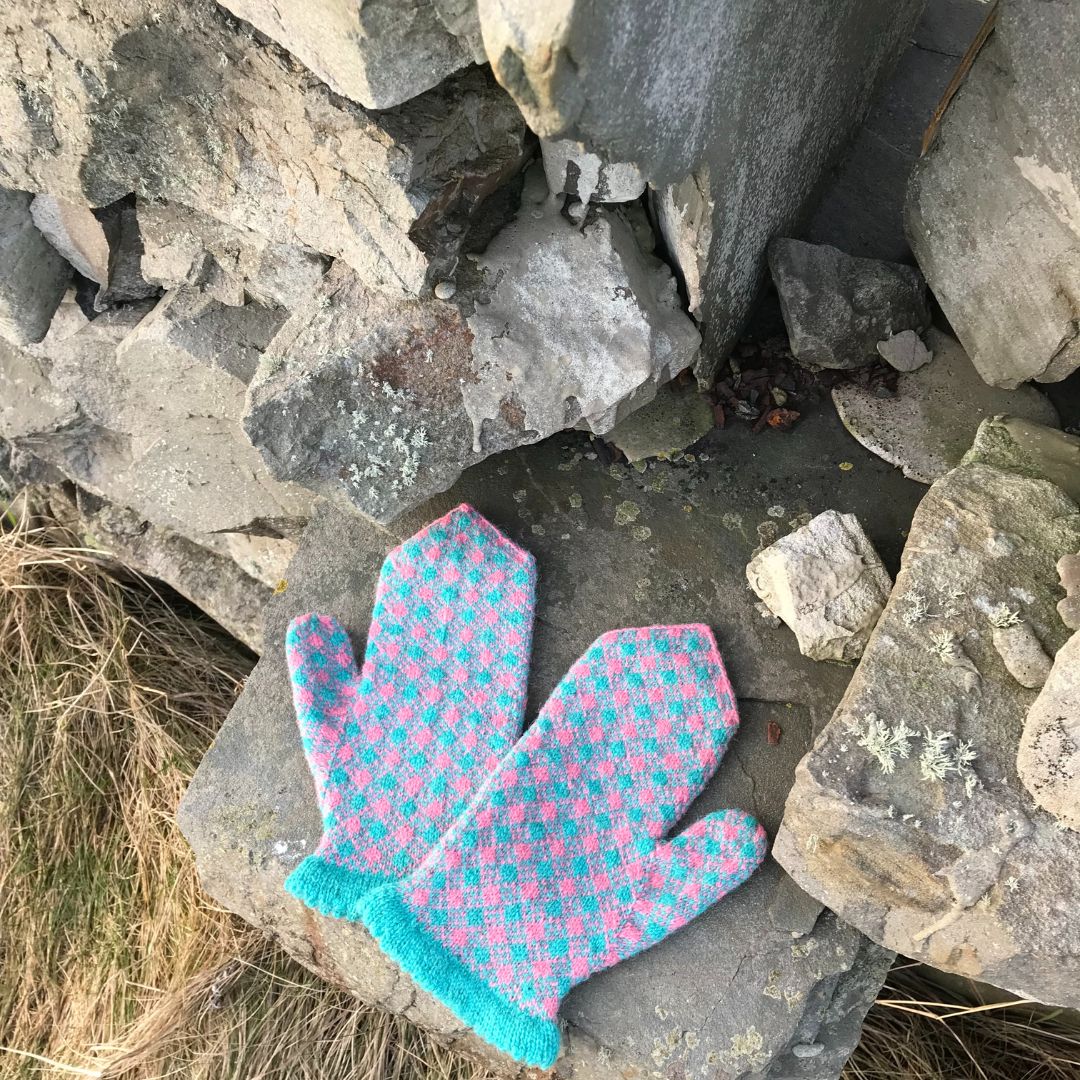 Knitting Jenny Pattern 3: Fair Isle Inspired Mittens