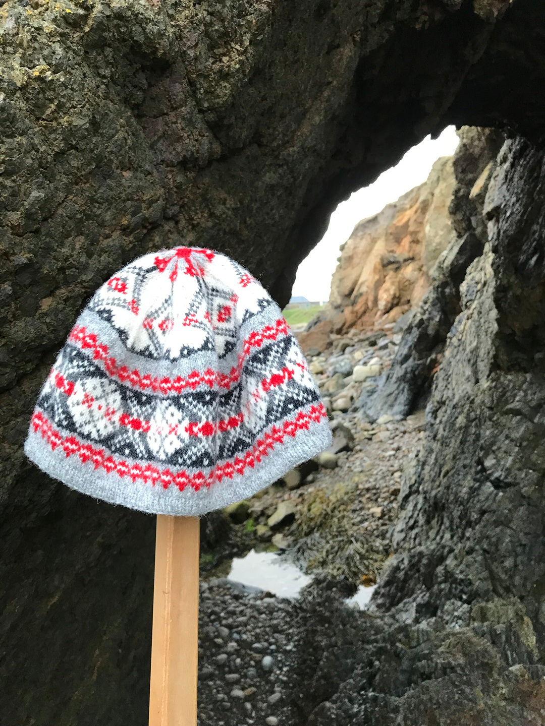 Knitting Jenny Pattern 85: Fair Isle Inspired Ski Hat