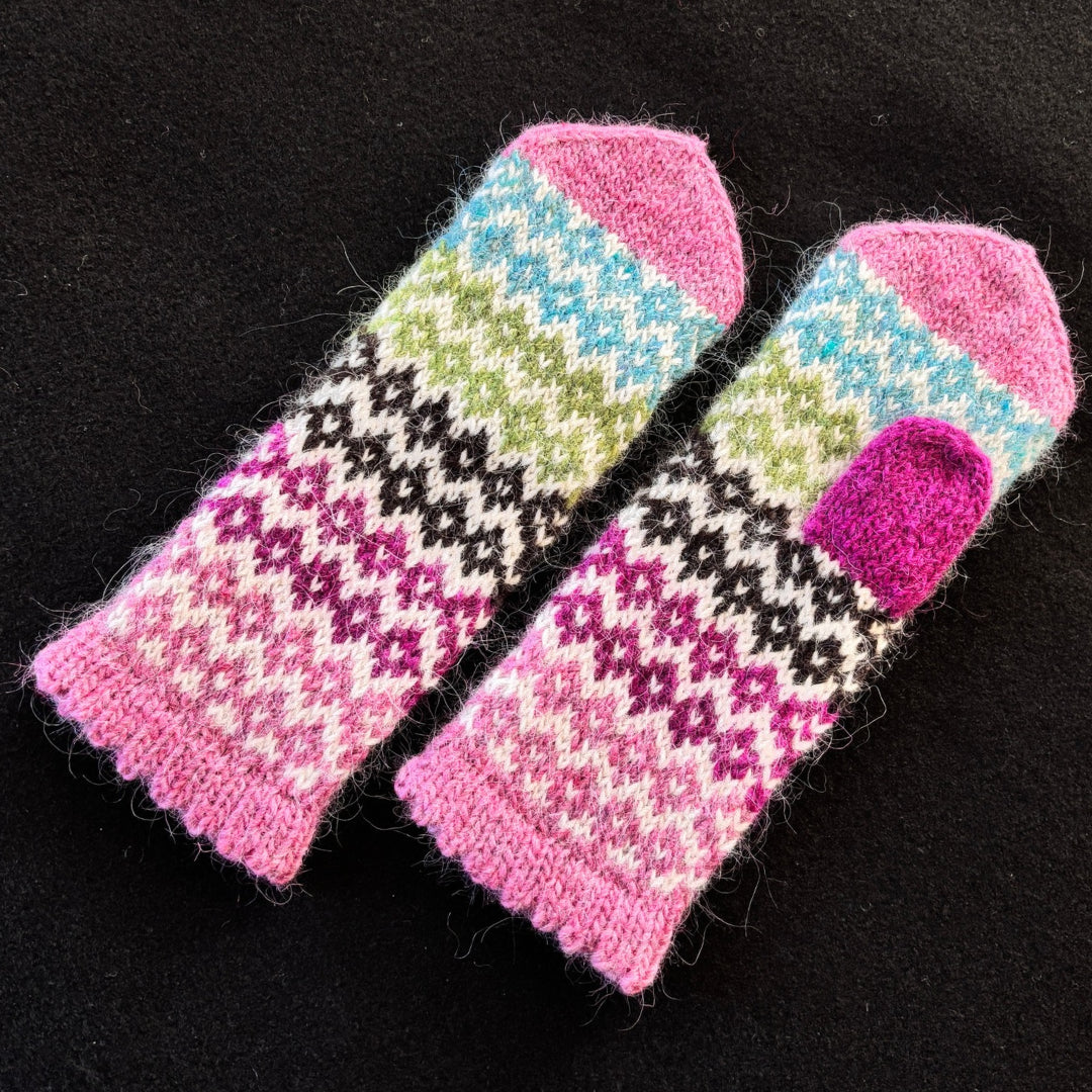 Knitting Jenny Pattern 148: Icelandic Léttlopi Wool Mittens