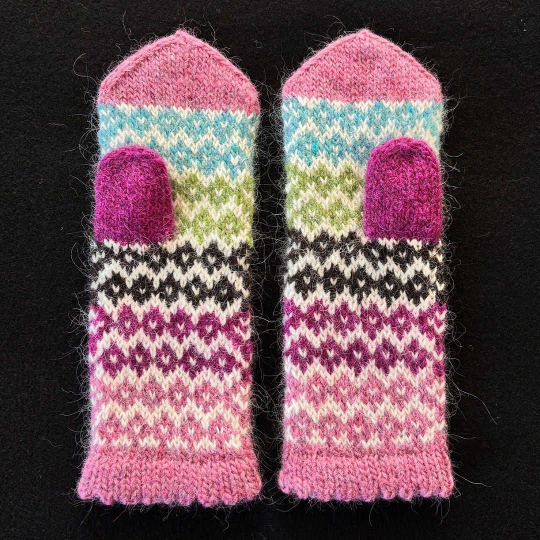 Knitting Jenny Pattern 148: Icelandic Léttlopi Wool Mittens