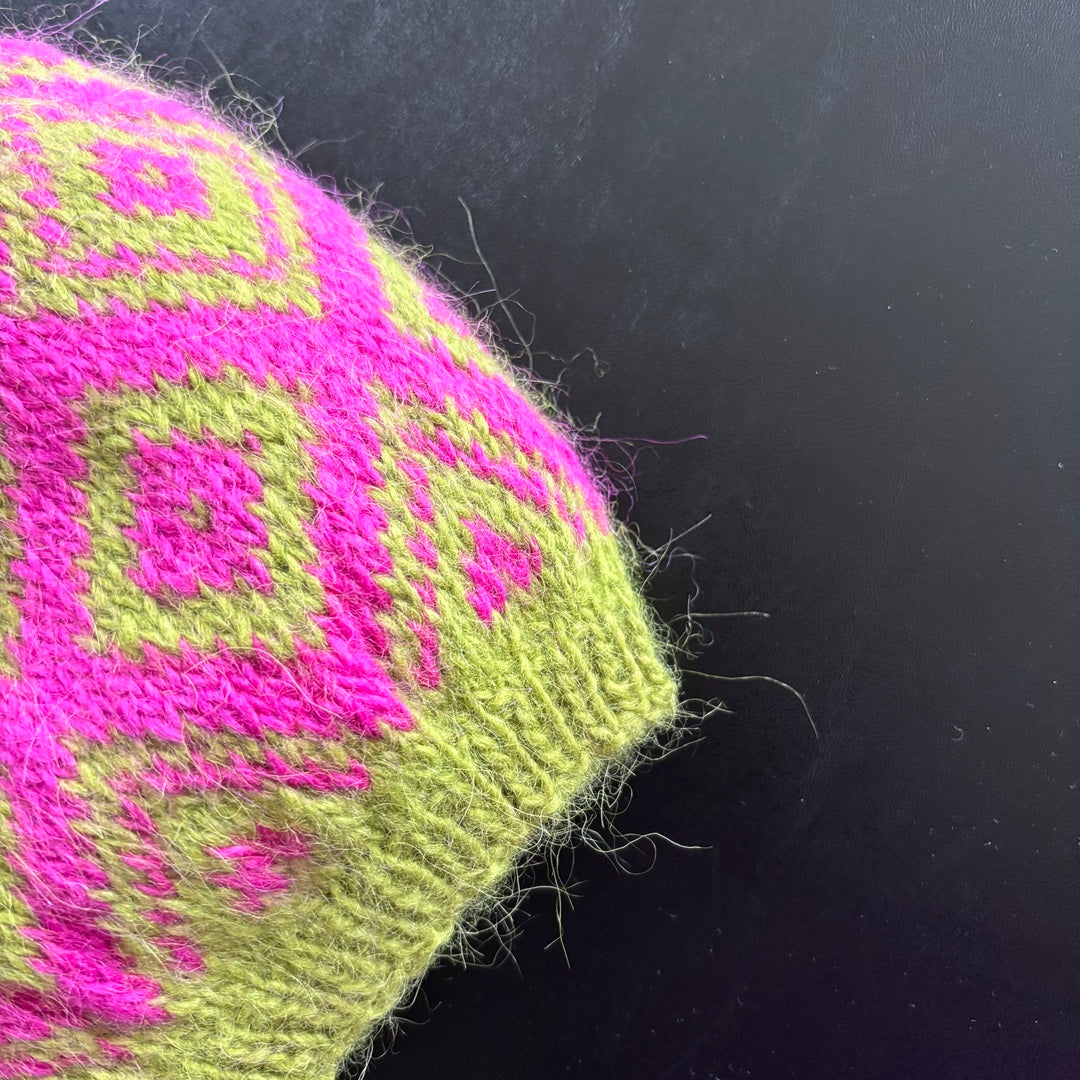 Knitting Jenny Pattern 105: Icelandic Léttlopi Wool Ski Hat