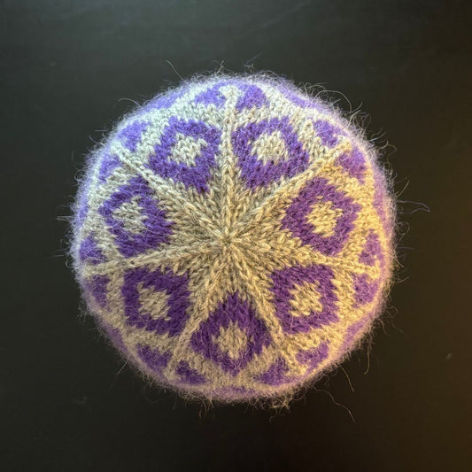 Knitting Jenny Pattern 114: Icelandic Léttlopi Wool Ski Hat